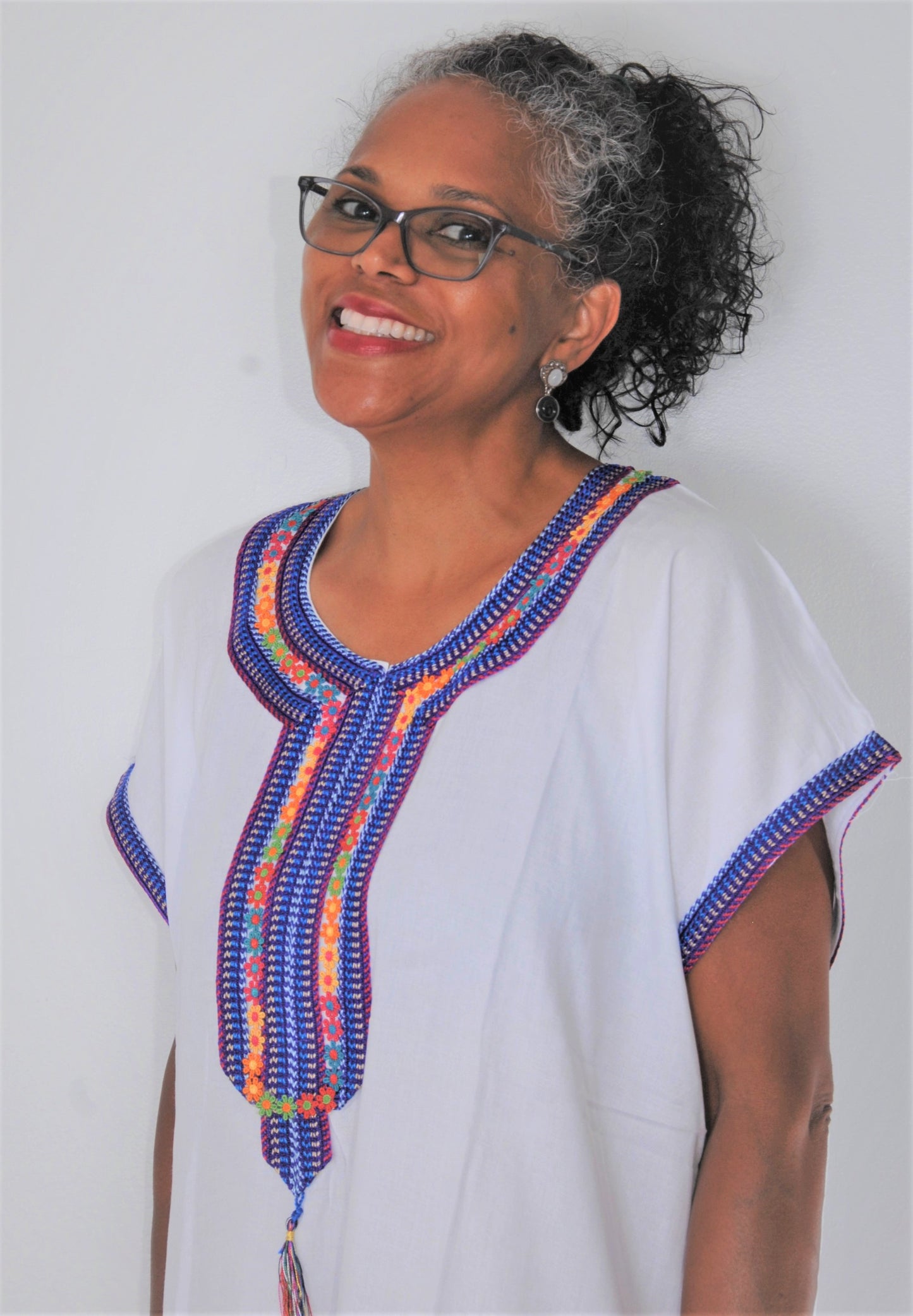 Moroccan kaftan/gondura- white-size below