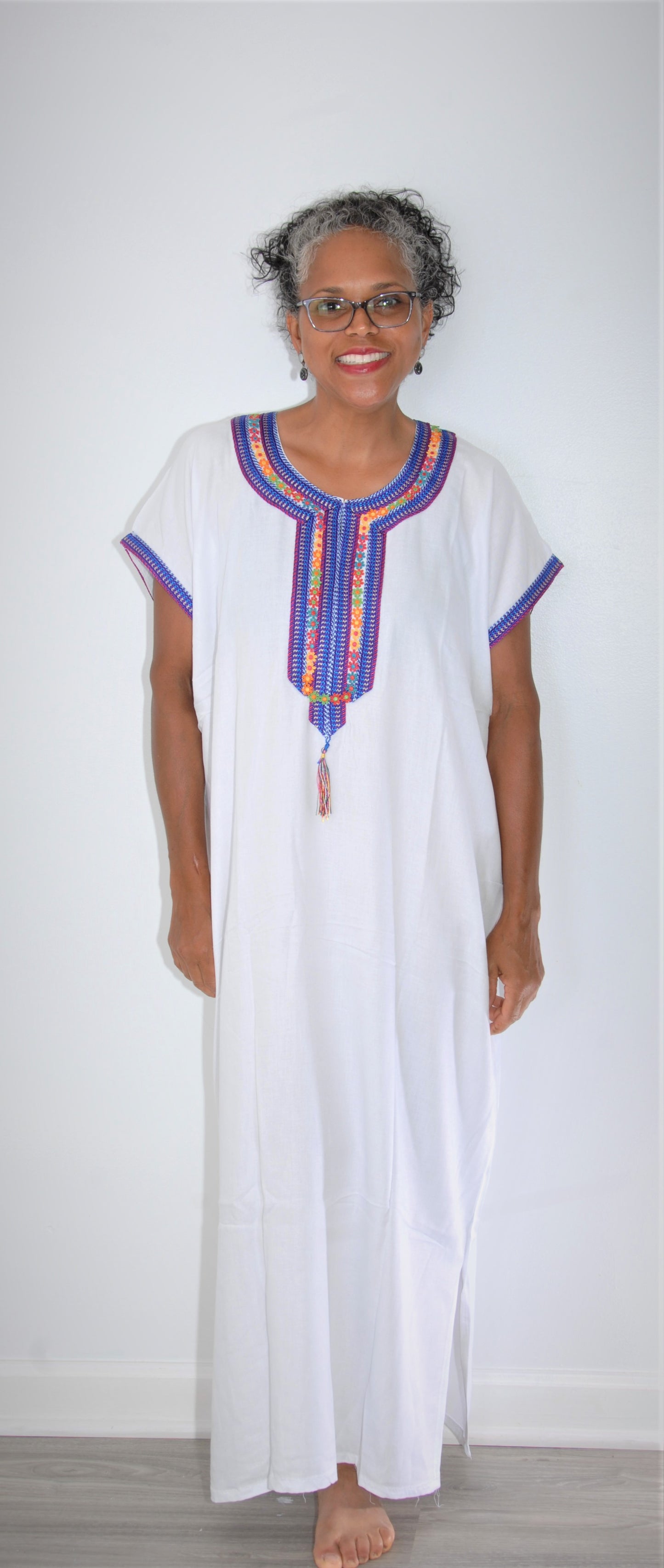 Moroccan kaftan/gondura- white-size below